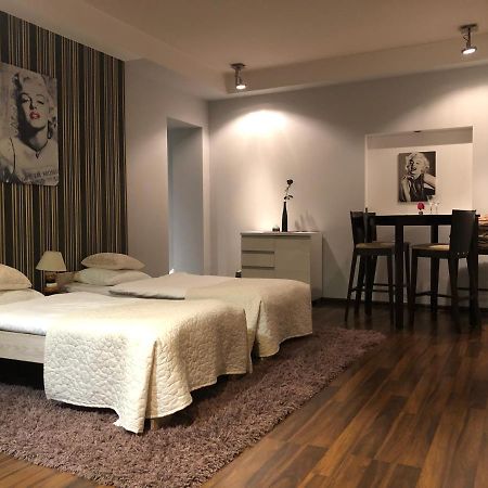 Apartament Tipton Lejlighed Jelenia Góra Eksteriør billede